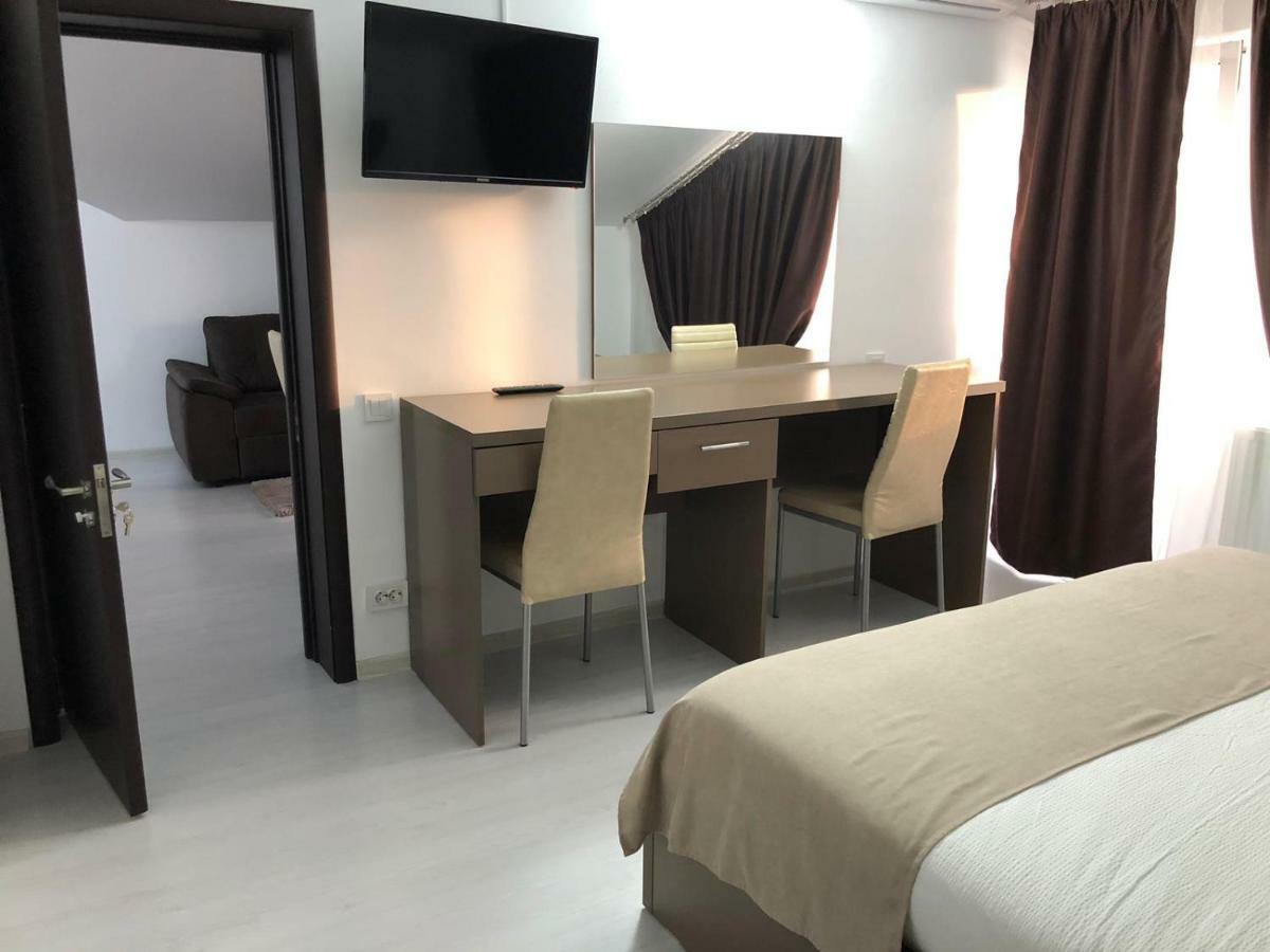 Fast Airport Accomodation أوتوبين المظهر الخارجي الصورة